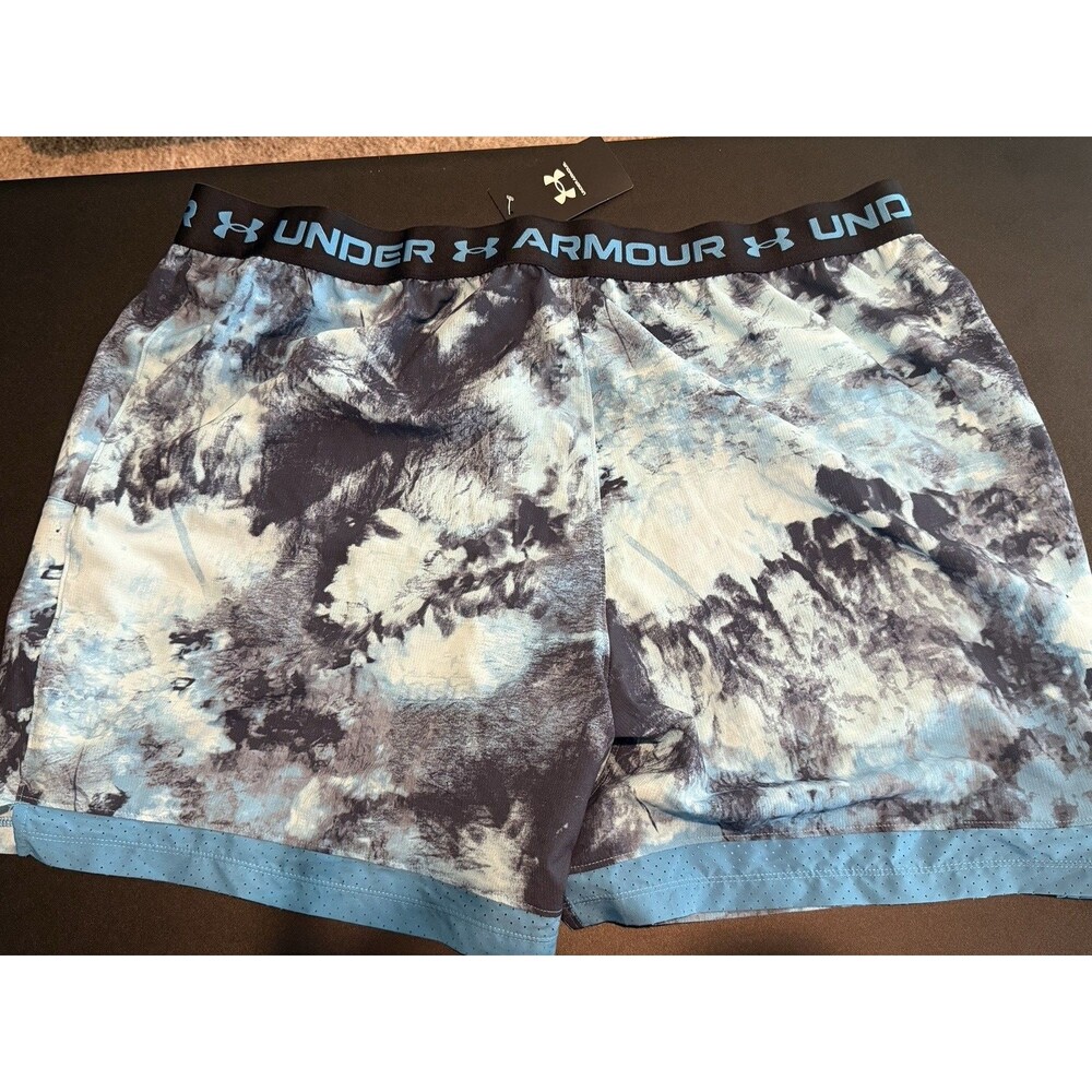 Under Armour Vanish Woven 6” Printed Shorts Men 2XL Blue Black Fitted NWT - Picture 4 of 5